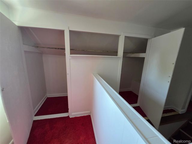1236 Decamp Street, Burton, MI 48529