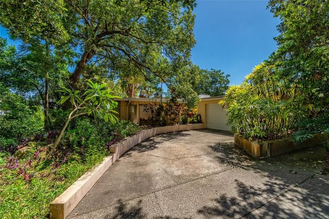 2425 LAKE SUE DRIVE, Orlando, FL 32803