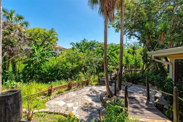 2425 LAKE SUE DRIVE, Orlando, FL 32803