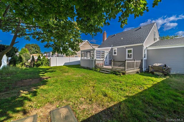 837 Edward Street, Baldwin, NY 11510