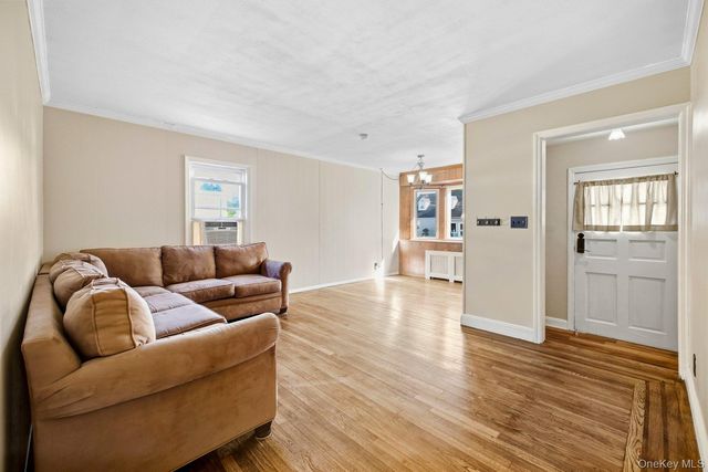 837 Edward Street, Baldwin, NY 11510