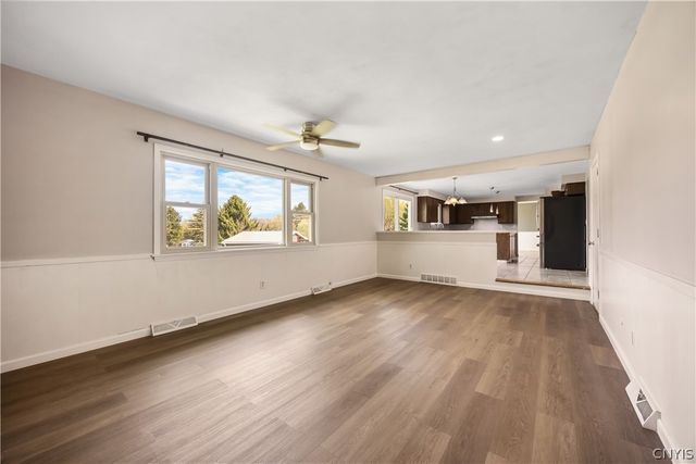 4175 Old Winding, Onondaga, NY 13215