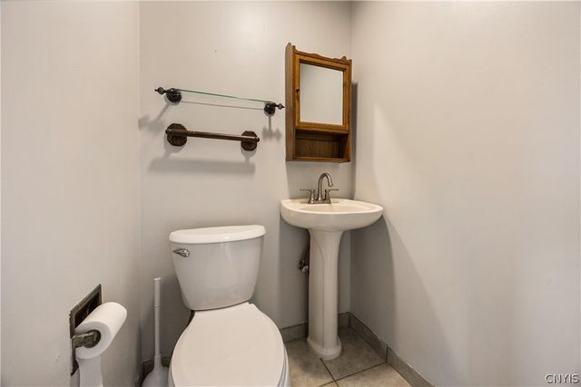 4175 Old Winding, Onondaga, NY 13215