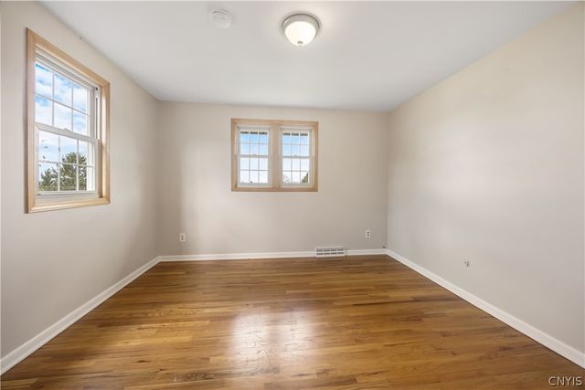 4175 Old Winding, Onondaga, NY 13215