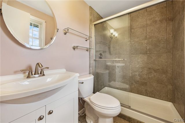 4175 Old Winding, Onondaga, NY 13215