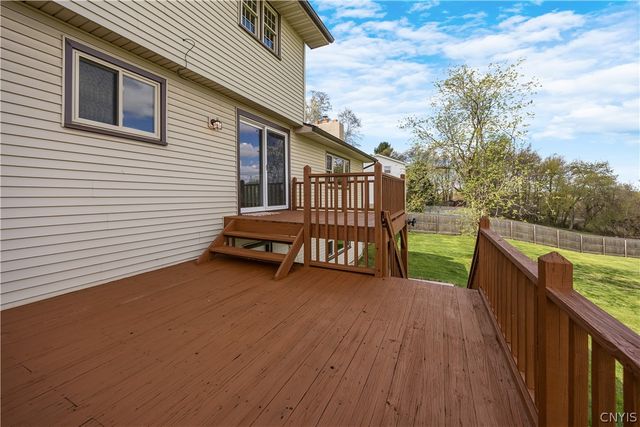 4175 Old Winding, Onondaga, NY 13215