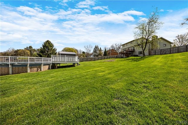 4175 Old Winding, Onondaga, NY 13215