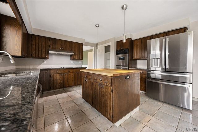 4175 Old Winding, Onondaga, NY 13215