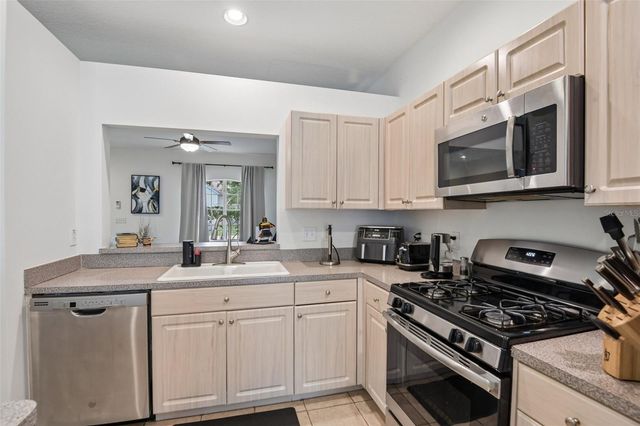 7926 TERRACE RIDGE DRIVE, Temple Terrace, FL 33637