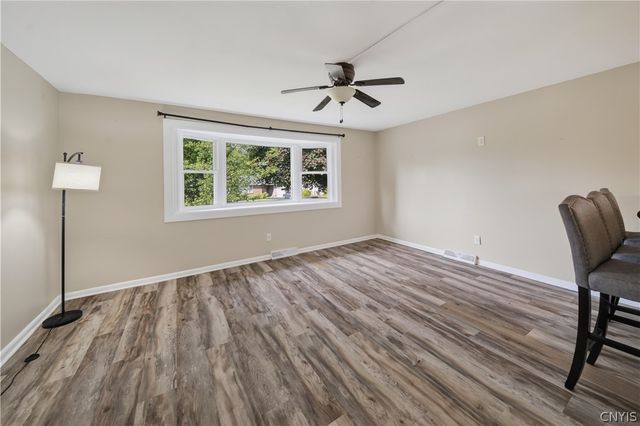 124 Glendale Avenue, Salina, NY 13088