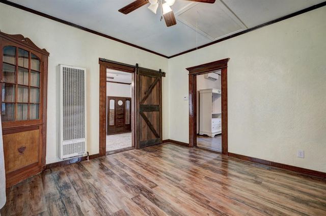 1529 NW 1st Street, Oklahoma City, OK 73106