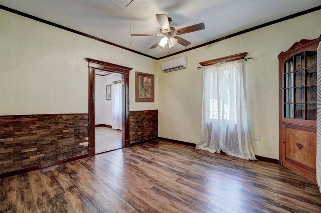 1529 NW 1st Street, Oklahoma City, OK 73106