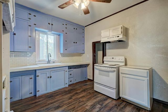 1529 NW 1st Street, Oklahoma City, OK 73106