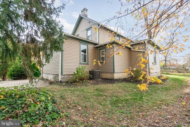 1217 N WEST ST, Carlisle, PA 17013