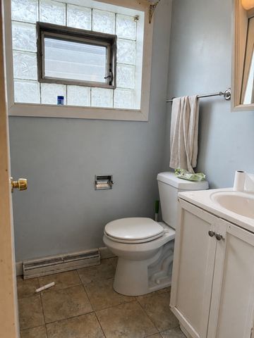 11329 S Green Bay Avenue, Chicago, IL 60617