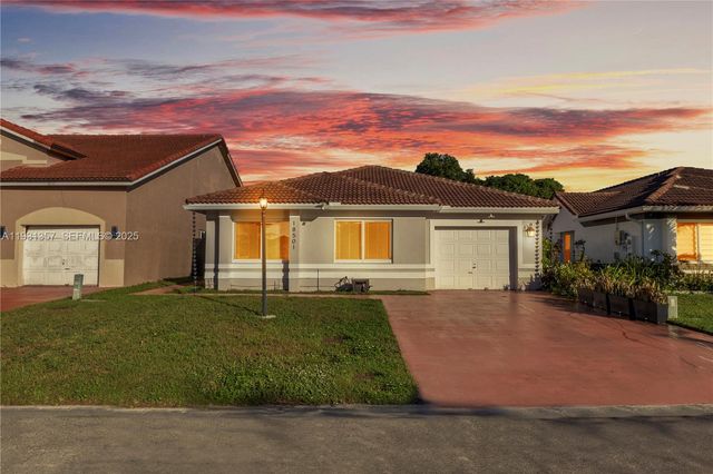 18501 NW 55th Ave, Miami Gardens, FL 33055