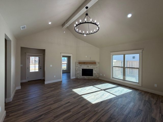 409 Essex Lane, Wolfforth, TX 79382