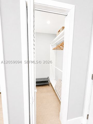 6330 SW 79th St 4, South Miami, FL 33143
