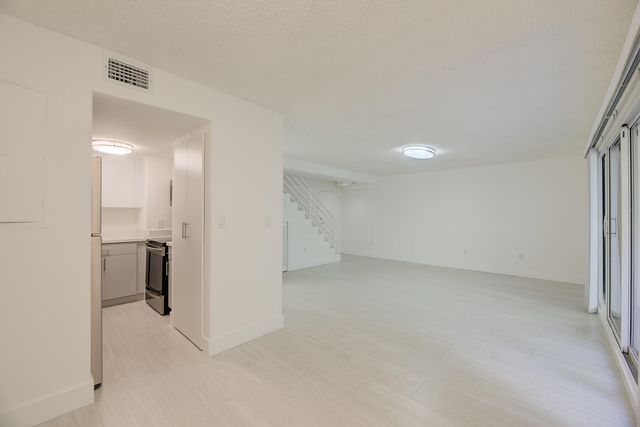 2100 Brickell Avenue 404, Miami, FL 33129