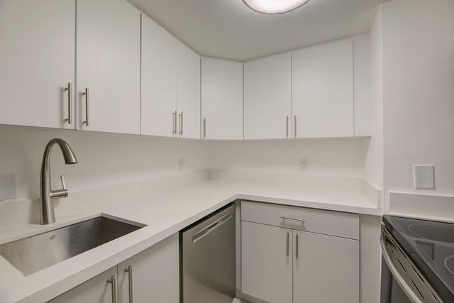2100 Brickell Avenue 404, Miami, FL 33129