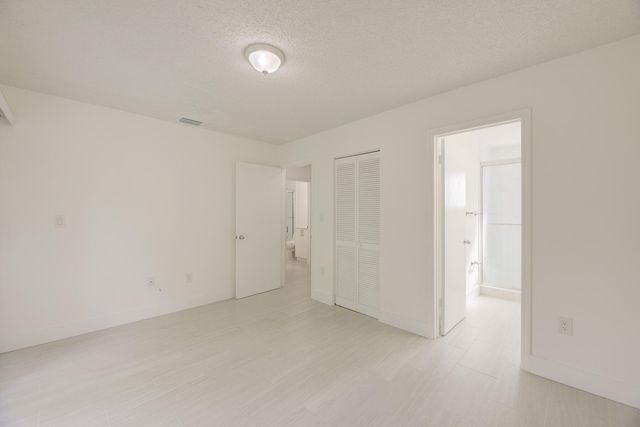 2100 Brickell Avenue 404, Miami, FL 33129