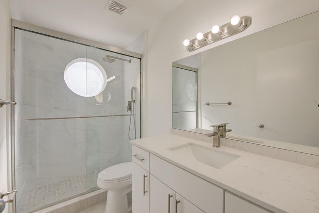 2100 Brickell Avenue 404, Miami, FL 33129