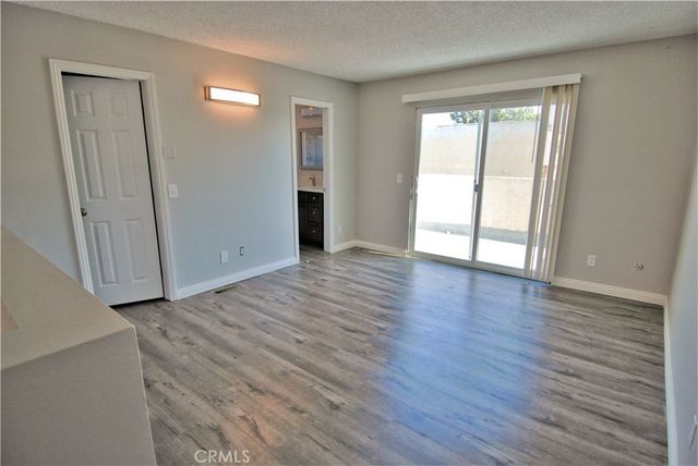 746 N Eucalyptus Avenue 16, Inglewood, CA 90302