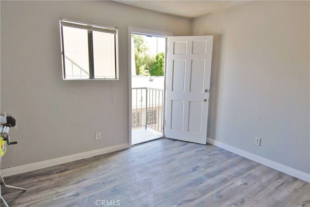 746 N Eucalyptus Avenue 16, Inglewood, CA 90302