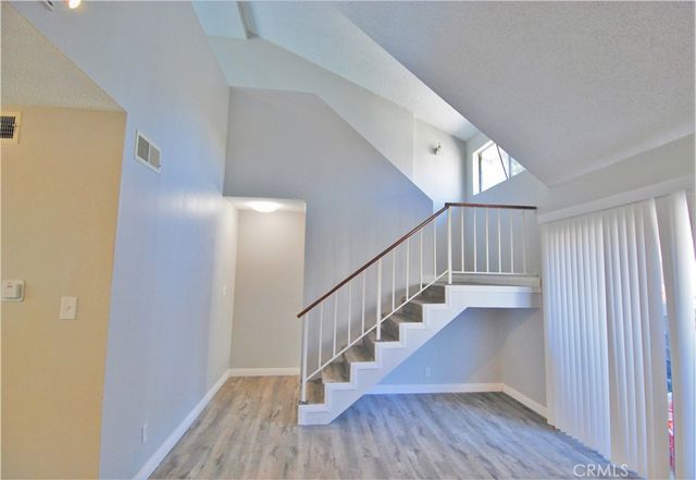 746 N Eucalyptus Avenue 16, Inglewood, CA 90302