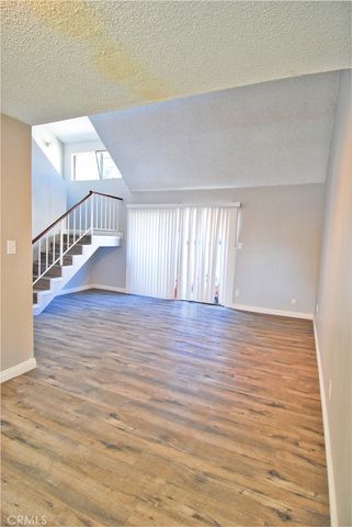 746 N Eucalyptus Avenue 16, Inglewood, CA 90302