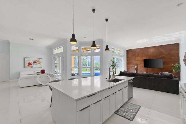 15622 CYPRESS PARK Drive, Wellington, FL 33414
