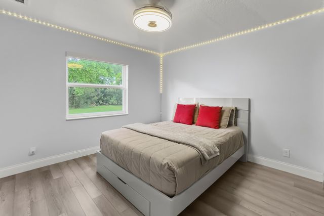 15622 CYPRESS PARK Drive, Wellington, FL 33414