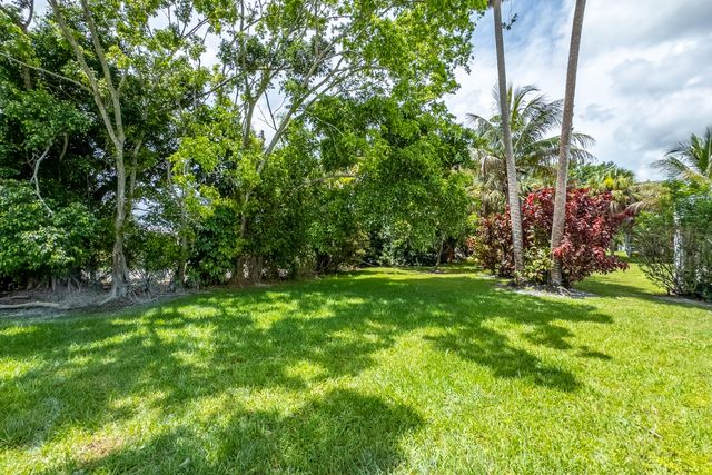 15622 CYPRESS PARK Drive, Wellington, FL 33414