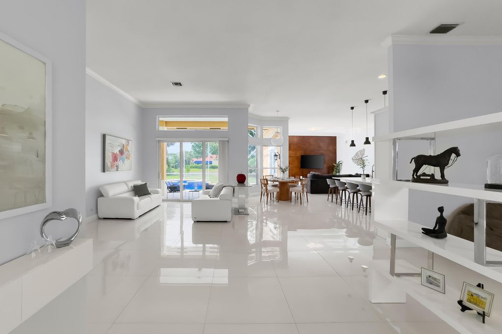 15622 CYPRESS PARK Drive, Wellington, FL 33414