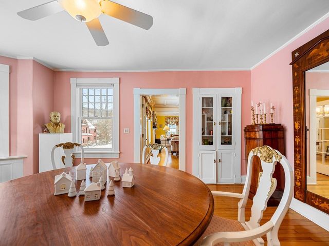 27 Loomis Street, Montpelier, VT 05602