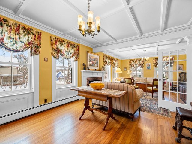 27 Loomis Street, Montpelier, VT 05602