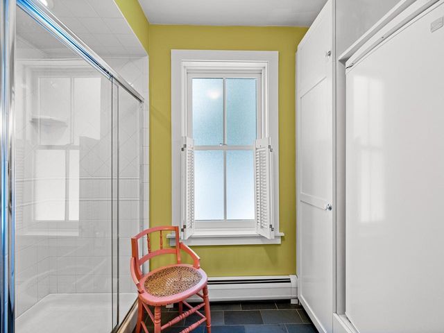 27 Loomis Street, Montpelier, VT 05602