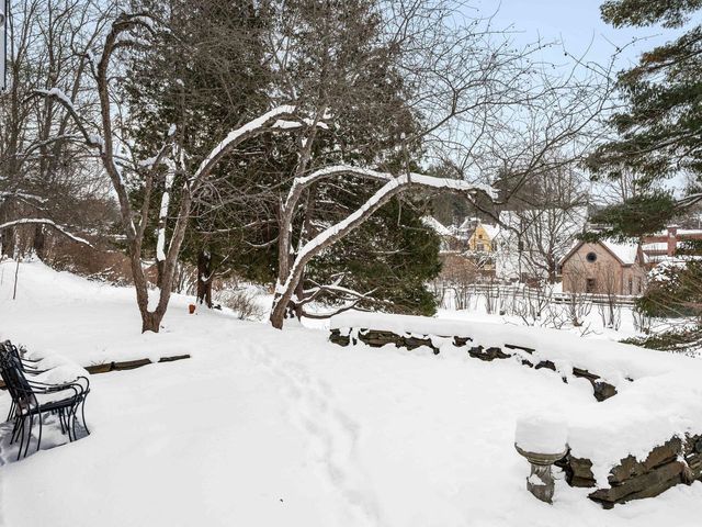 27 Loomis Street, Montpelier, VT 05602