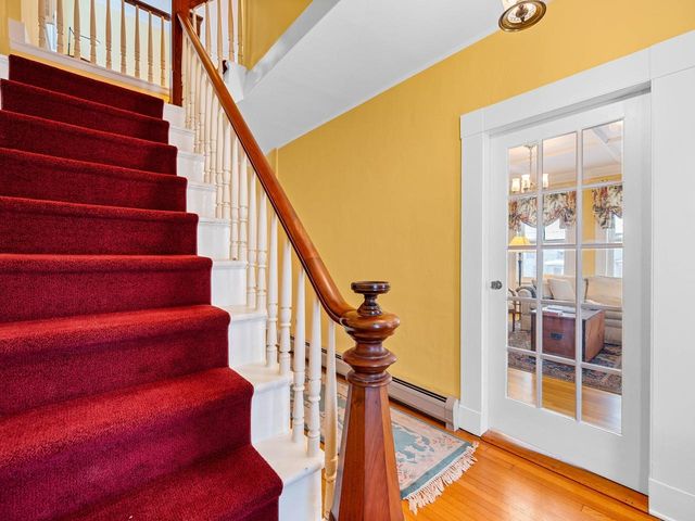 27 Loomis Street, Montpelier, VT 05602