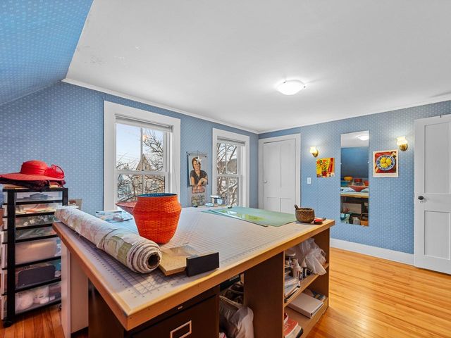 27 Loomis Street, Montpelier, VT 05602