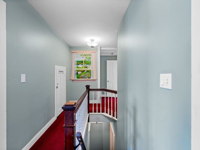 27 Loomis Street, Montpelier, VT 05602