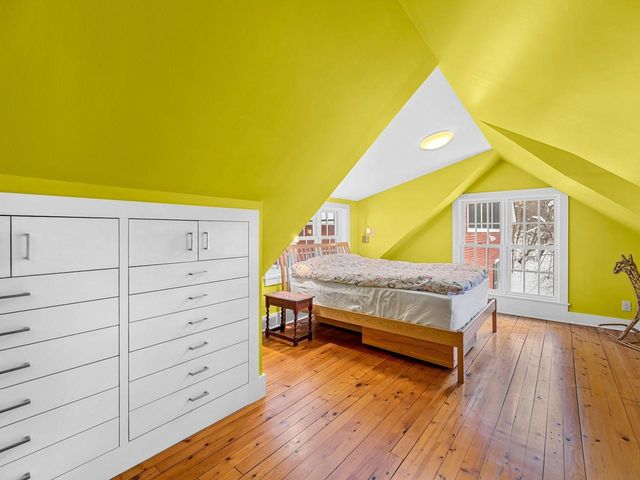 27 Loomis Street, Montpelier, VT 05602