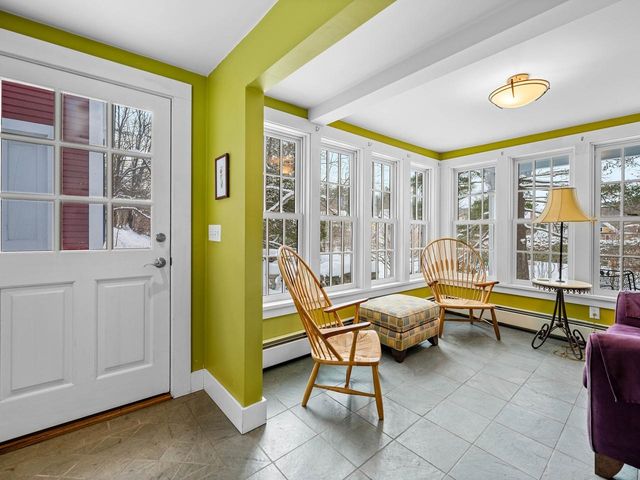 27 Loomis Street, Montpelier, VT 05602