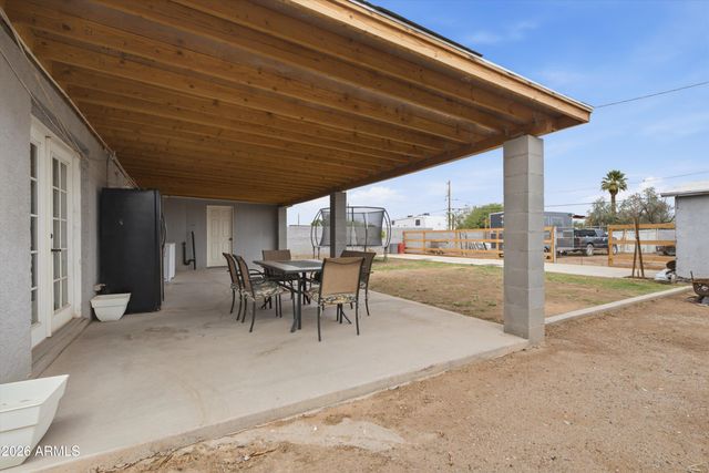1742 W ROESER Road, Phoenix, AZ 85041