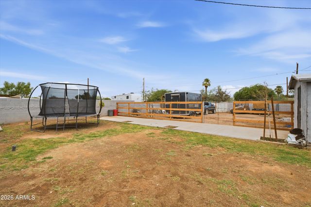 1742 W ROESER Road, Phoenix, AZ 85041