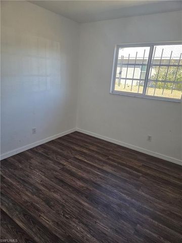 4628 15th ST SW, Lehigh Acres, FL 33973