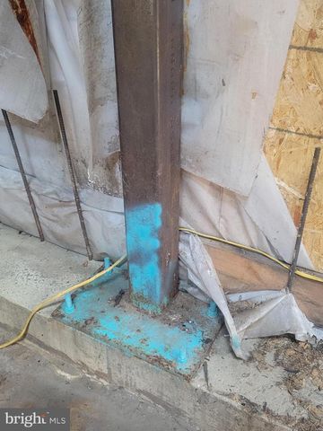 1129-31 EARL ST, Philadelphia, PA 19125