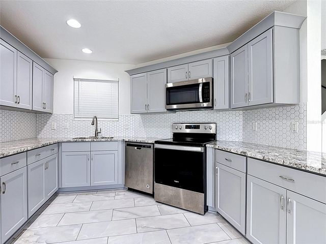 1009 CHALCEDONY STREET, Kissimmee, FL 34744