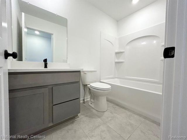 2778 Bristol Ridge, Ann Arbor, MI 48105