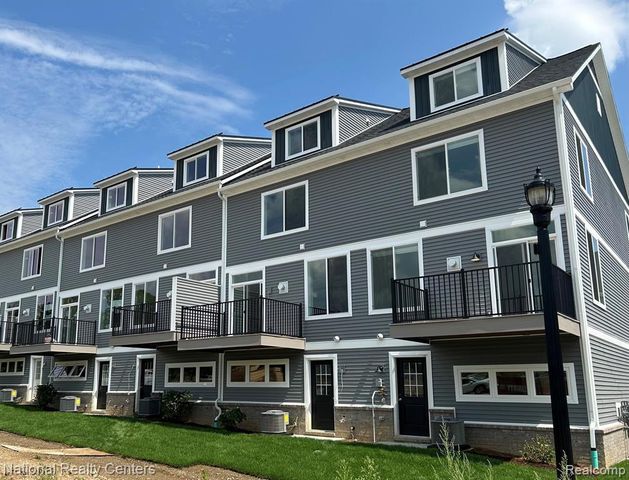 2778 Bristol Ridge, Ann Arbor, MI 48105